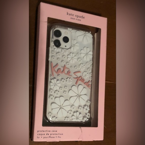 Kate spade iPhone 11 Pro Max case - Picture 2 of 3
